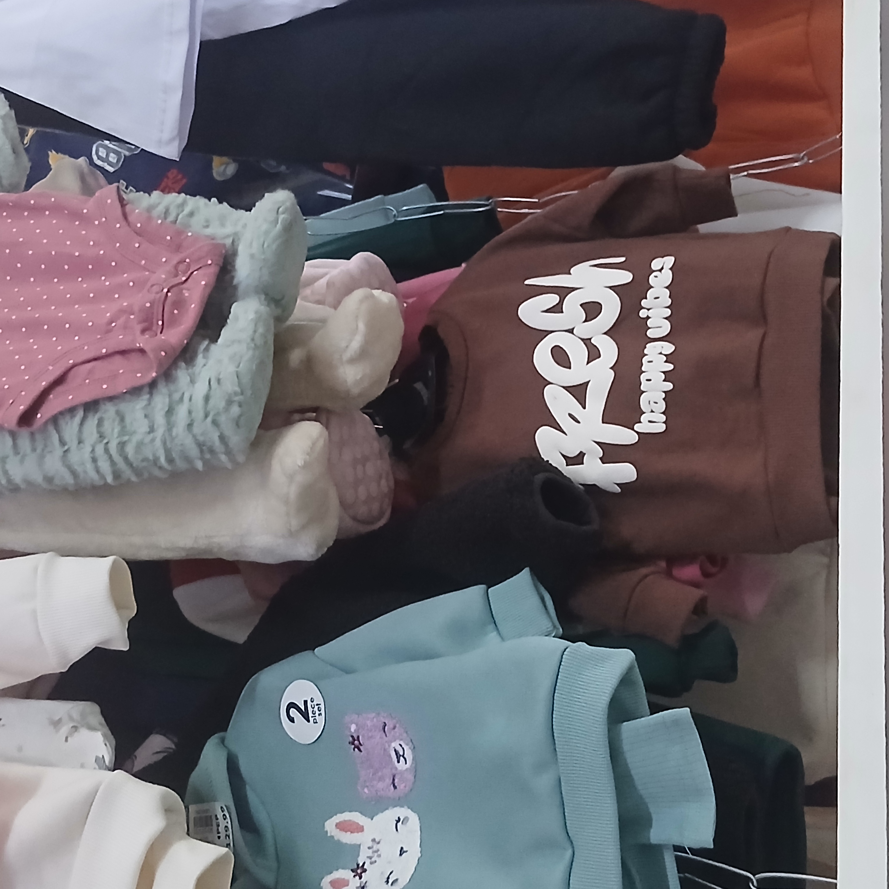 Kids clothes